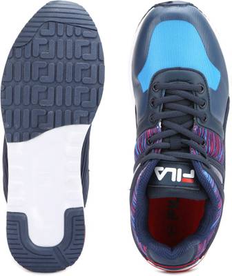 Fila Sneakers