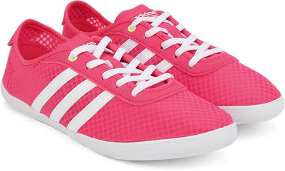 

ADIDAS NEO CF QT VULC SEA W Sneakers For Women(Pink, Shored/ftwwht/froyel