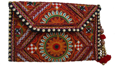 

The Living Craft Casual Multicolor Clutch