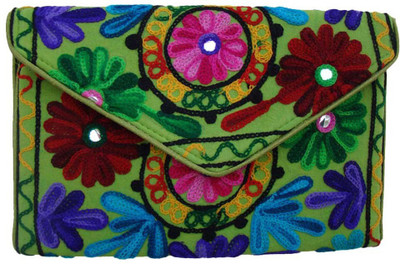 

The Living Craft Casual Multicolor Clutch