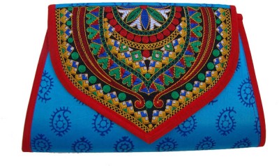 

The Living Craft Casual Multicolor Clutch