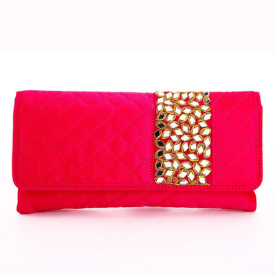 

Utsavi Party Pink Clutch