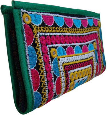 

The Living Craft Casual Multicolor Clutch