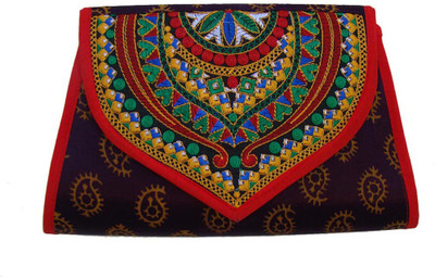 

The Living Craft Casual Multicolor Clutch