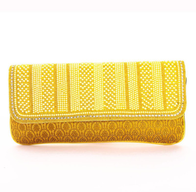 

Utsavi Party Beige Clutch