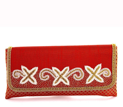 

Utsavi Party Maroon Clutch