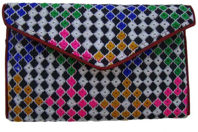 

The Living Craft Casual Multicolor Clutch