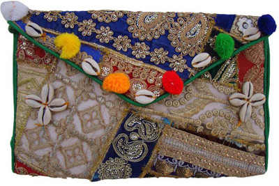 

The Living Craft Casual Multicolor Clutch