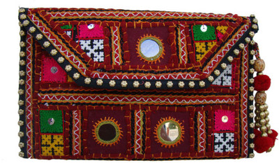 

The Living Craft Casual Multicolor Clutch