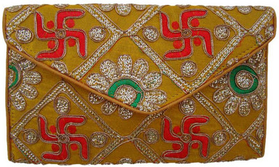 

The Living Craft Casual Multicolor Clutch