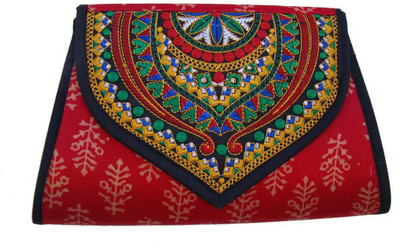

The Living Craft Casual Multicolor Clutch