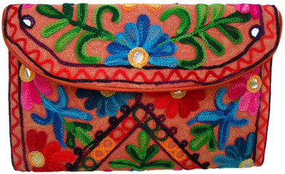 

The Living Craft Casual Multicolor Clutch