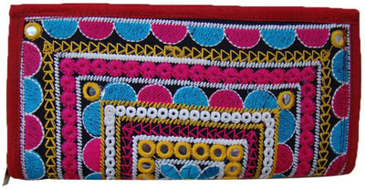 

The Living Craft Casual Multicolor Clutch