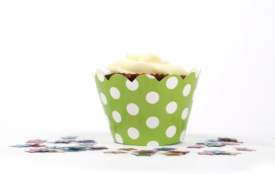 

Funcart Cupcake Wrapper 20pcs with Green Polka Dots Polka Dot paper Gift Wrapper(Mutlicolor)