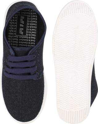 Pasco Textured Lace Up Sneakers