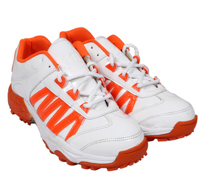 

Kerry Parker James Cricket Shoes For Men(White, Orange, White_03
