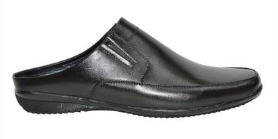 Strive Men Black Sandals