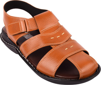 

Argo Men Tan Sandals