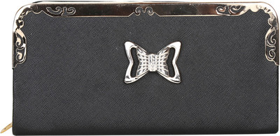 

MTE Casual Black Clutch