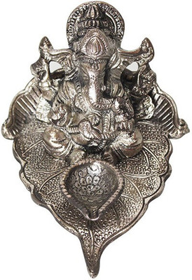 

Primo Silver Table Diya(Height: 7.5 inch)