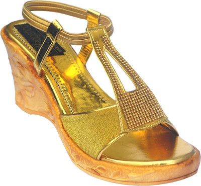 

Hedgehog Women Golden Wedges