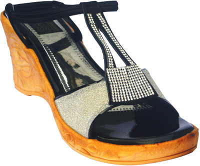 

Hedgehog Women Black/Silver Wedges