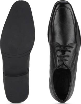 Arrow #NAME? Lace Up shoes