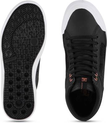 DC Sneakers