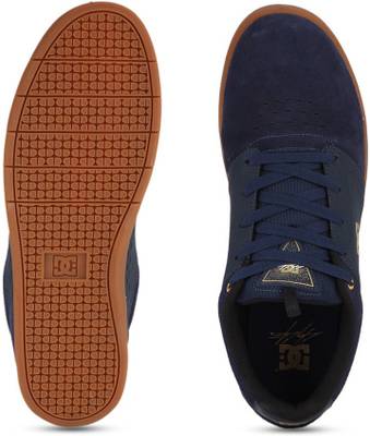 DC Sneakers