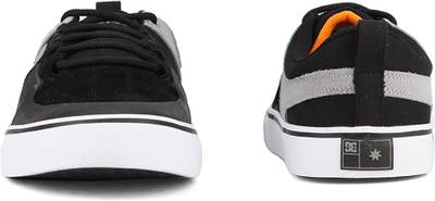 DC Sneakers