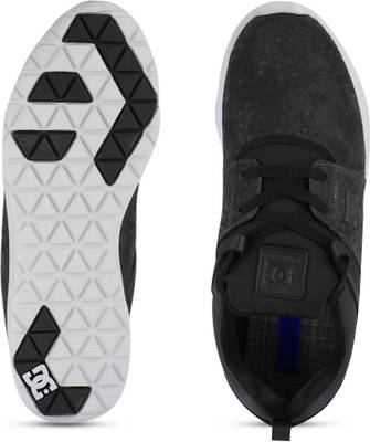 DC Sneakers