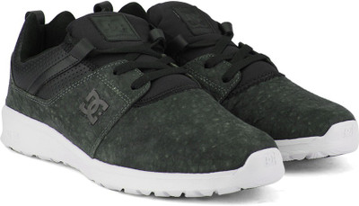 

DC Sneakers For Men(Black, Black/black