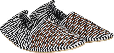 

Kraasa Mojaris Loafers For Men(Black, Brown