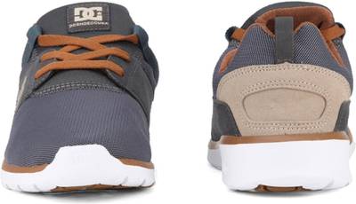 DC Sneakers