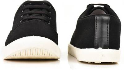 JETTER Sneakers