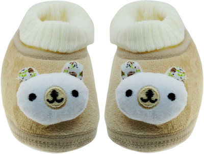 

Neska Moda Panda 0 To 12 Month Baby Booties(Toe to Heel Length - 10 cm Beige)