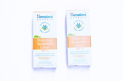 

Himalaya SUN LOTION SPF(Set of 2)