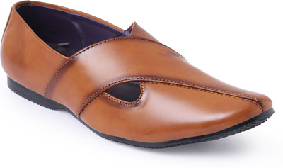 

Shumael Men Tan Sandals