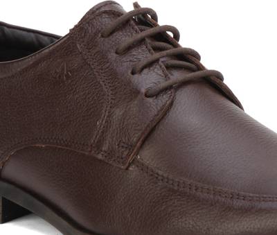 Arrow #NAME? Lace Up shoes