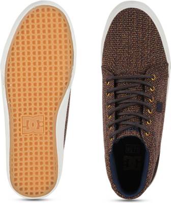 DC Sneakers