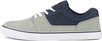 DC Sneakers