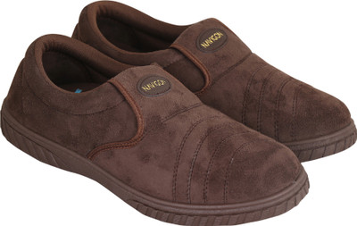

Navigon Casuals For Men(Brown