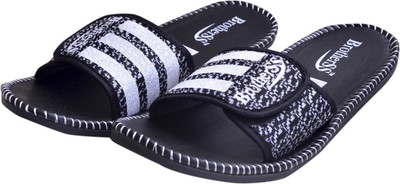 

Brotherss Slippers, White;black