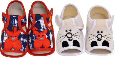 

Crux & Hunter Booties(Toe to Heel Length - 6 cm Multicolor)