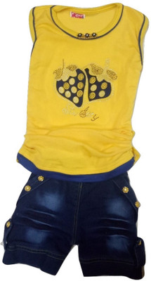 

Kid n Kids Girls Party(Festive) Top Pant(Multicolor, Yellow