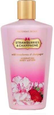 Flipkart - Victoria Secret Strawberries & Champagne Hydrating Body Lotion (250 ml)(250 ml)