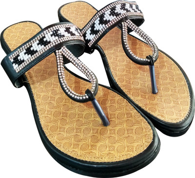 

Fashionitz Women Black Flats