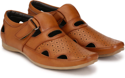 

Levanse Men Matte Tan Sandals