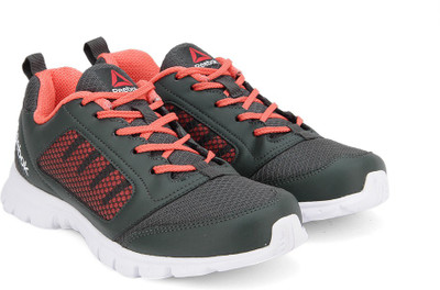 

REEBOK RUN STORMER Running Shoes For Women(White, Red, Dark sage/fire coral/wht