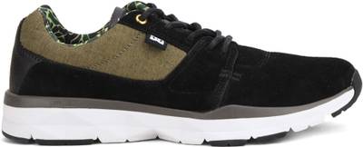 DC Sneakers